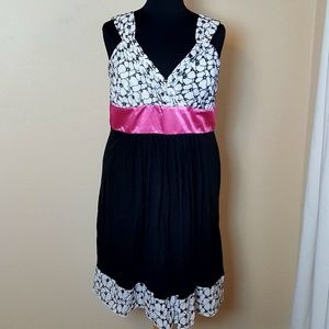 🌸 Sweet & Sexy Cotton Surplice Sundress